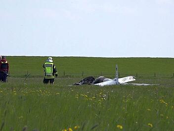 Landeanflug misslingt: Flugzeug crasht nahe Coburg
