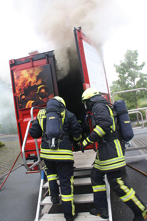 FEuerwehr-Brandcontainer