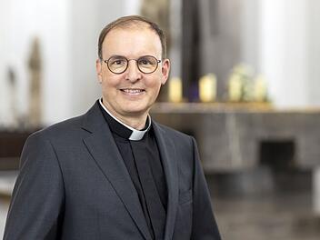 Würzburg: Weihbischof Paul Reder wird zum Bischofsvikar für die Priester ernannt
