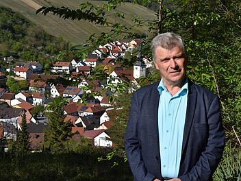 Alfred Gründling ist ab dem 1. Mai nicht mehr Bürgermeister von Ramsthal. Er will sich aber weiterhin als Mitglied des Gemeinderats für seinen Heimatort einsetzen. Andreas Lomb