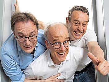 Das TBC arbeitet mit Wortspielen, Ironie und Übertreibung.