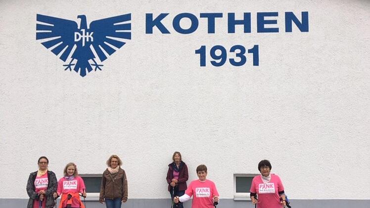 Damen der Gemeinde Motten liefen rund um Kothen. Foto: Marita Hüfner