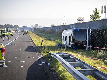 Niederlande: Schwerer Unfall mit Bus mit deutschen Sch&uuml;lern