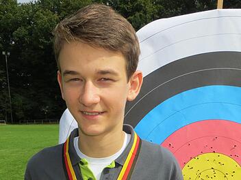 Deutscher Meister mit dem Recurvebogen: Steven Schultz vom SV Bavaria Thulba. Foto: privat