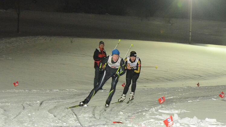 Nachtskisprint beim WSV Oberweißenbrunn. Foto: Jürgen Schmitt