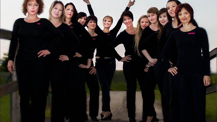 Die TSG Ebensfeld mit Trainerin Veronika Wagner (rechts) Foto: privat