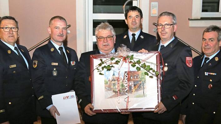 Roland Uttenreuther wurde feierlich verabschiedet. Foto: Franz Galster