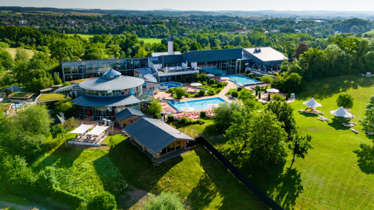 ThermeNatur Bad Rodach: Highlights im Sommer, Öffnungszeiten und Urlaubsmöglichkeiten