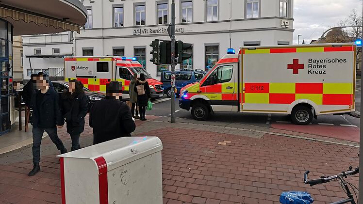 Bamberg: Zwei Frauen verletzten sich in Stadtbus - was war passiert?