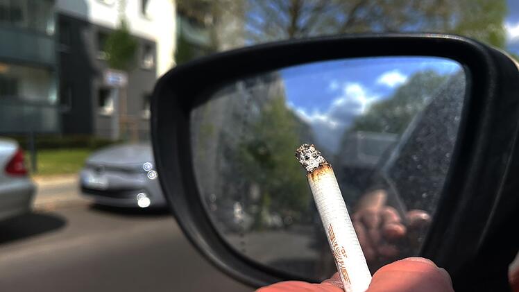 Rauchen im Auto