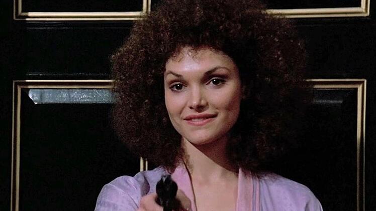 Ihre erste Rolle hatte Mary Elizabeth Mastrantonio gleich in einem Filmklassiker: In "Scarface" verk&ouml;rperte sie die Schwester der von Al Pacino gespielten Hauptfigur.