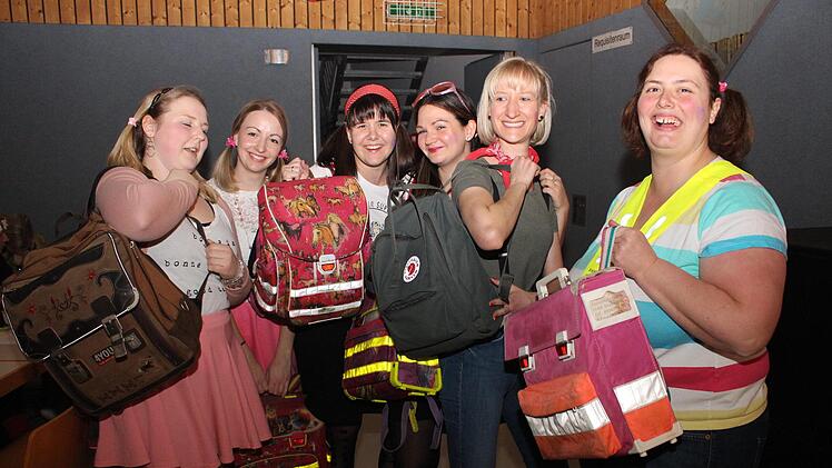 Beim Weiberfasching in Wachenroth ging's rund.  Foto: Evi Seeger