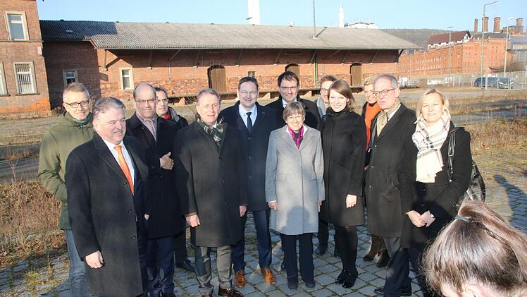 Gruppenbild mit allen Beteiligten. Foto: Jürgen Gärtner