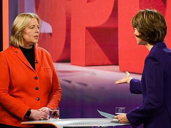 Arbeitsministerin B&auml;rbel Bas war bei "Maybrit Illner" zu Gast und wurde dort mit ihrer Kampfansage gegen Deutschlands Wirtschaftsbosse konfrontiert.