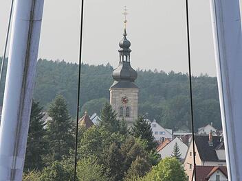 Die Kirche in Burk - viele Menschen treten aus der Kirche aus Foto: Jennifer Hauser