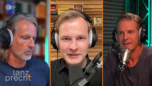 Im Podcast "Lanz + Precht" berichtete R&uuml;stungsexperte Christian Schweppe (Mitte) von seinen Erfahrungen auf einer Waffenmesse in Paris.