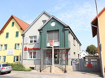 Nach bewaffneten Überfallen in Saal und Nüdlingen: Polizei bittet um Zeugenhinweise