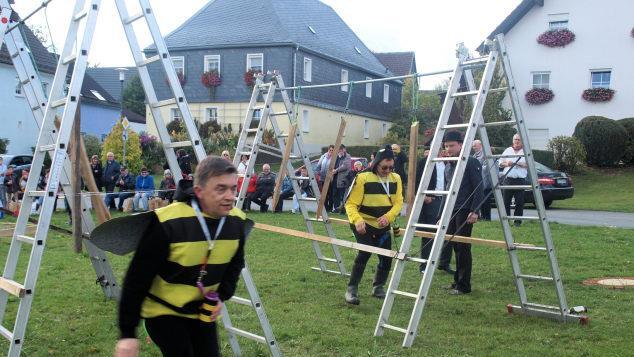 Zwei rasende Bienen, da lag Jens Korn noch vorneSusanne Deuerling