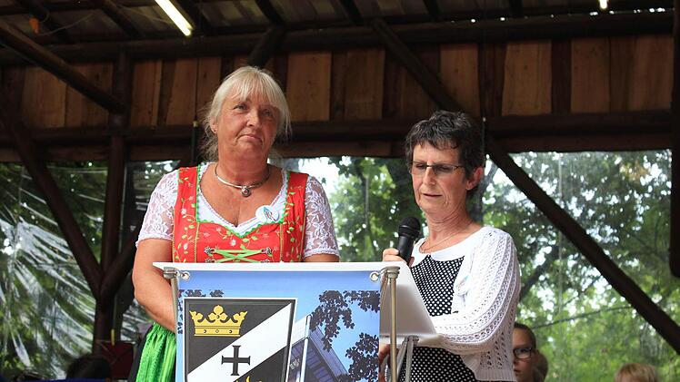 Die Vorsitzenden der beiden Partnerschaftskomitees, Ute Becker und Isabelle Vannier. Foto: Birgit Will
