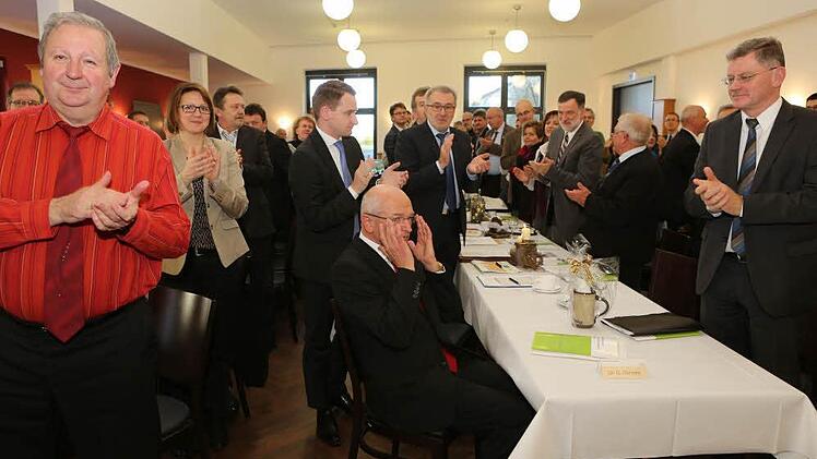 Landrat Günther Denzler erhält Ehrentitel Foto: Barbara Herbst