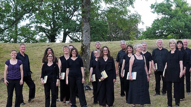 Das Kammerchor Sonorité aus Forchheim gastiert in Lahm.privat