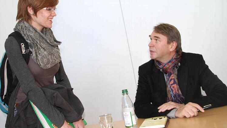 Dirk Kurbjuweit in Gespräch mit Carolin Neu  Foto: Gerda Völk