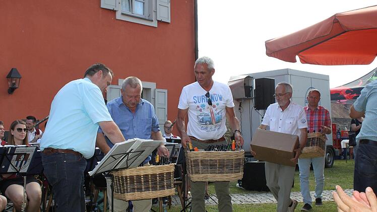 50 Flaschen Wein Foto: Carmen Schwind