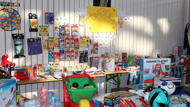 Impressionen vom Kinderfasching     Foto: Johanna Blum