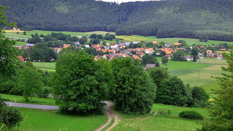 Mit der Dorferneuerung in Lindau soll es 2016 endlich losgehen.  Foto: Dieter Hübner