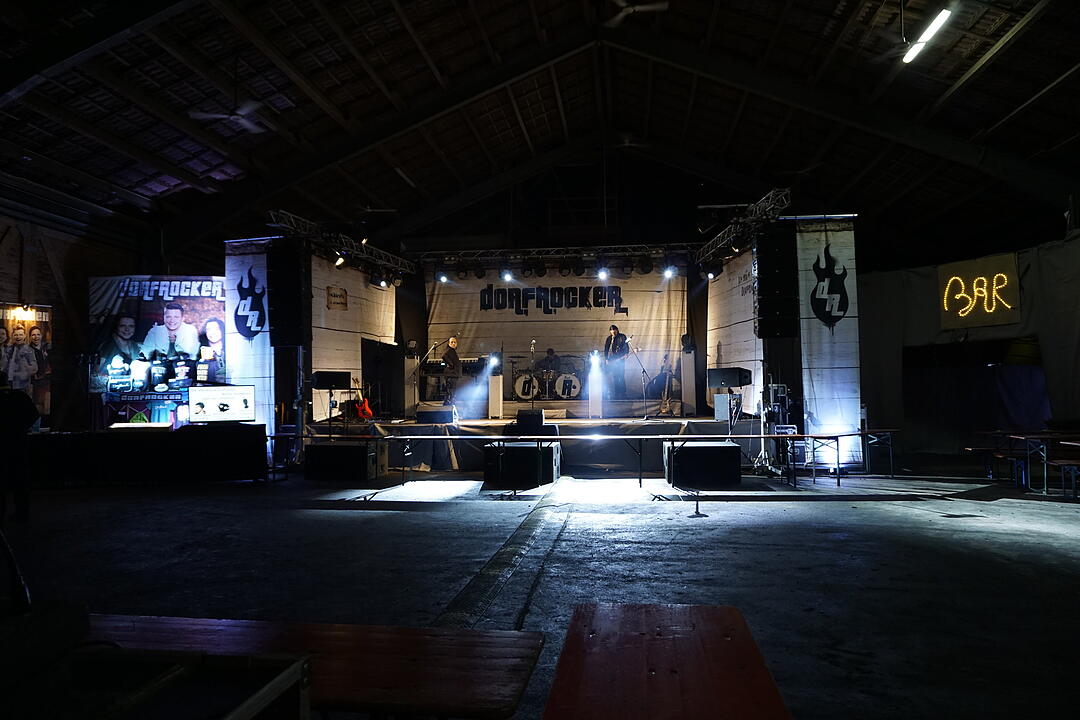 Backstage bei den Dorfrockern beim Eichenbühler Hoffest