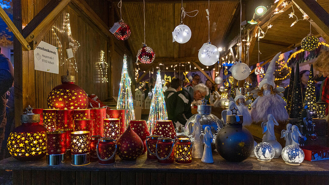 R&ouml;delsee, Traditioneller Weihnachtsmarkt rund um das Schloss