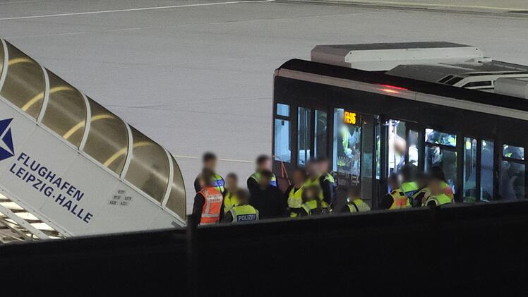 Abschiebeflug nach Afghanistan