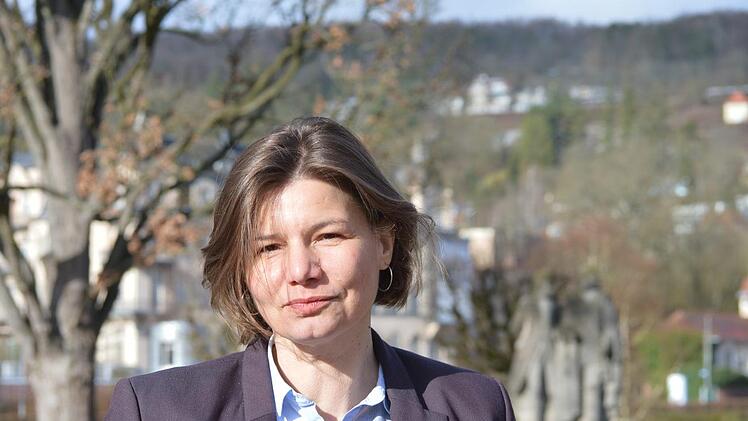 Die Bundestagsabgeordnete Dr. Manuela Rottmann unterstützt ein zweites Hilfsprogramm für Krankenhäuser. i Isolde Krapf