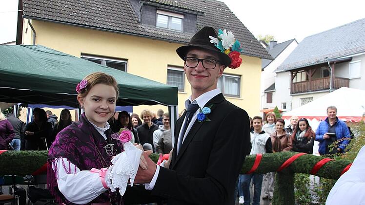 Die Trachtenkirchweih wird auch in Windheim von den jungen Leuten noch gefeiert. Veronika Schadeck