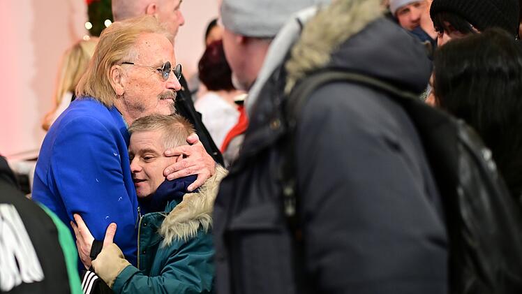 Weihnachtsfeier f&uuml;r Berliner Obdachlose