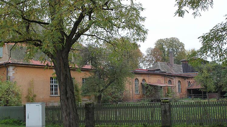 Der Nordflügel vom Gradierwerk aus gesehen. Foto: Mäuser