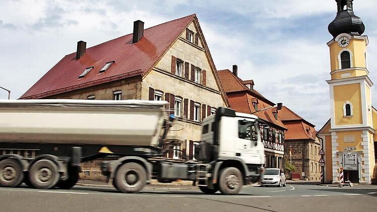 Die Gosberger sehnen eine Südumgehung herbei.  Foto: Josef Hofbauer