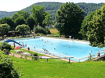 Das Freibad Streitberg ist Teil der Bäderachse in der Fränkischen Schweiz.