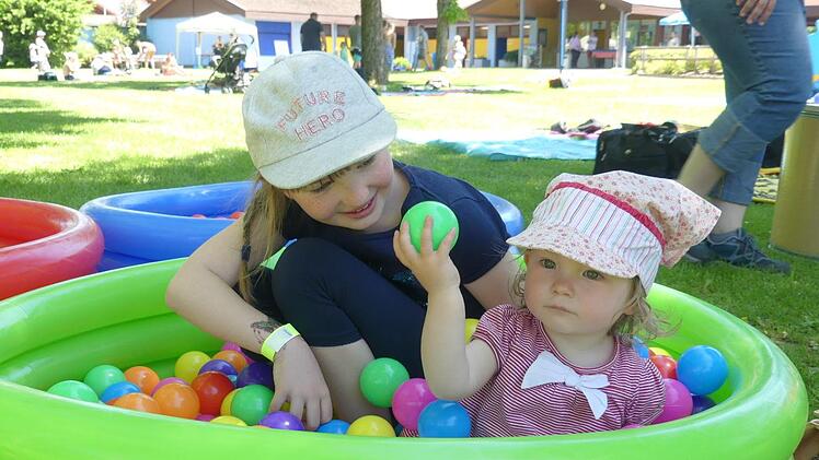 Ab ins B&auml;llebadJ&uuml;rgen Schlee