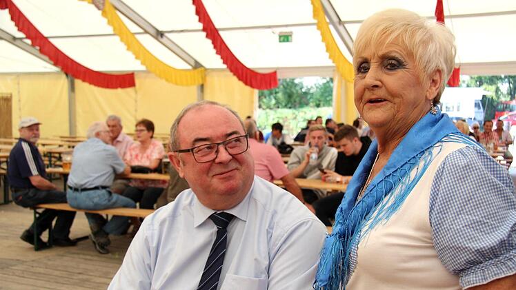 Gretl Trebisch mit Reinhard Lugschi
