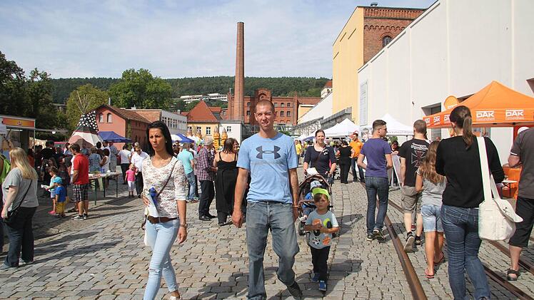 Tausende kamen auf das Mönchshofsgelände. Foto: Sonja Adam