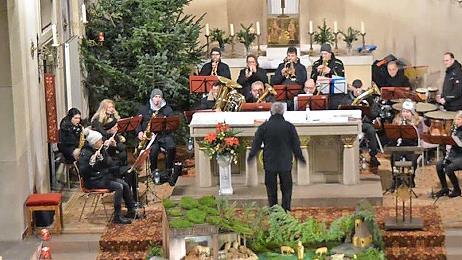 Die Feuerwehrkapelle Reiterswiesen spielte in der St. Laurentius-Kirche Reiterswiesen.