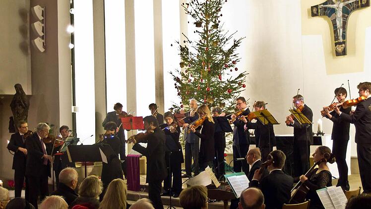 Das Collegium musicum Coburg beim Weihnachtskonzert in St. Marien.Foto: Jochen Berger