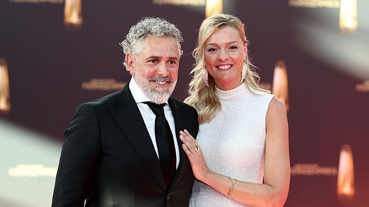 Roland Trettl und Miriam Höller machten ihre Beziehung im Januar 2025 öffentlich.