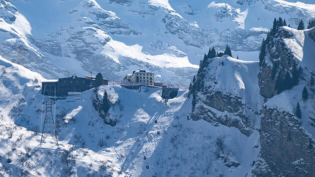 Gondelabsturz im Skigebiet Engelberg: Ermittler sichern Klemme und Videos