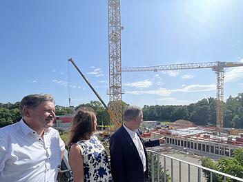 Neubau des Emil-von-Behring Gymnasiums: Fortschritte und Zukunftspläne