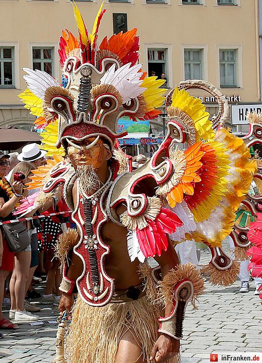 C_0710_Sambaumzug_24