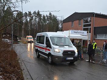 Die mobilen Impfteams rücken am Dienstagmorgen zeitig aus.