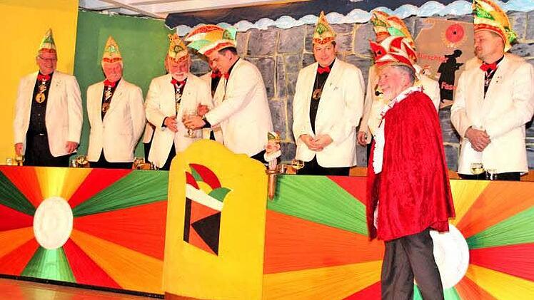 Faschings-Prunksitzung der Kolpingfamilie im Dicken Turm  Foto: Dieter Britz