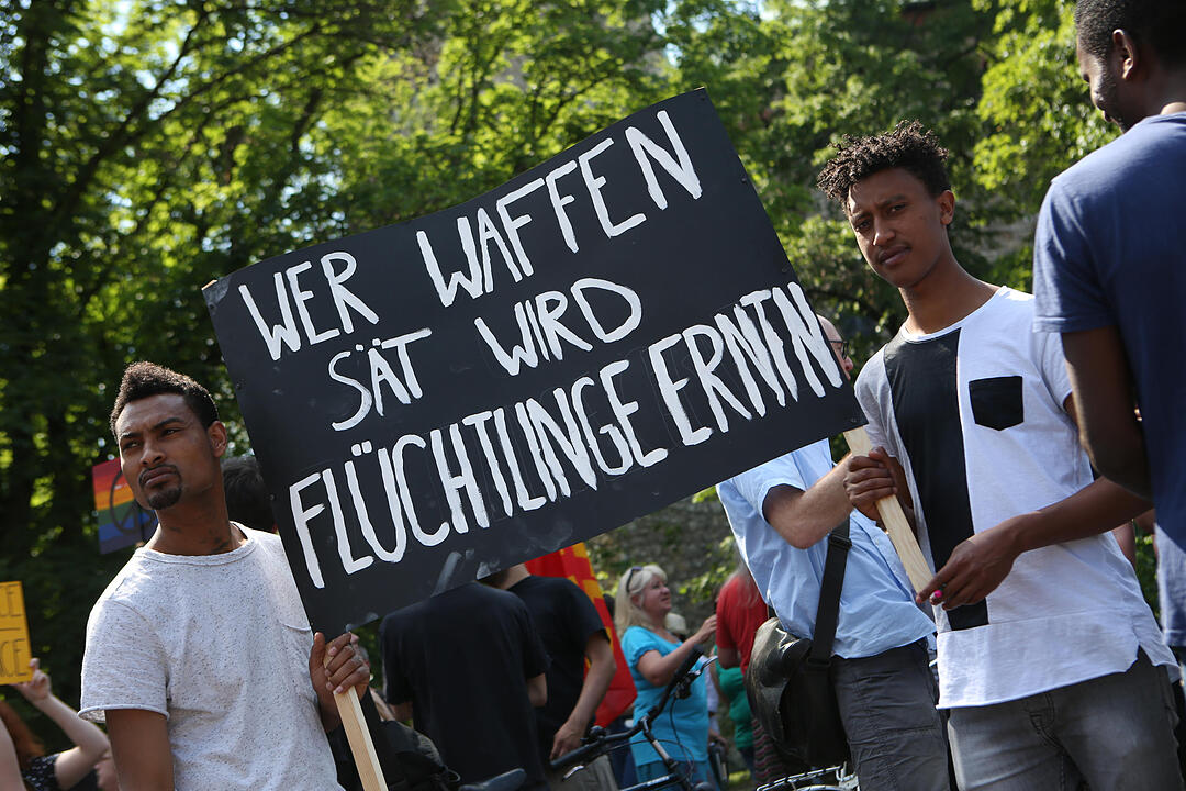 500 Demonstranten protestieren gegen Abschiebepolitik